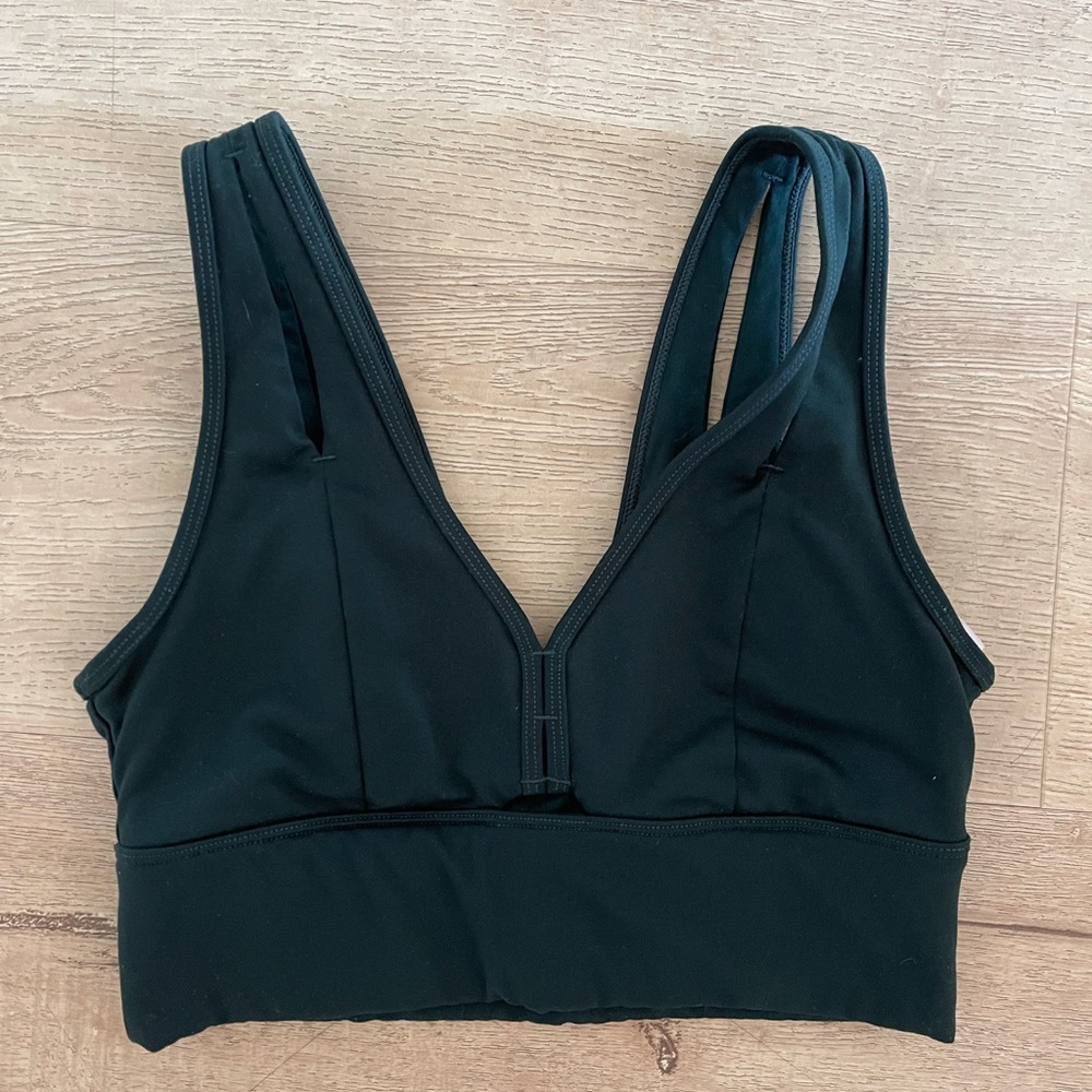 Alo Yoga | Forest Green Sports Bra